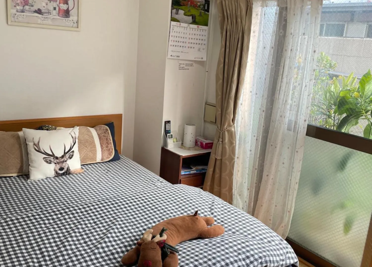 桜宿28 Square Meter King Size Bed With Sofa Bed, Garden Room Tokyo Apartment
